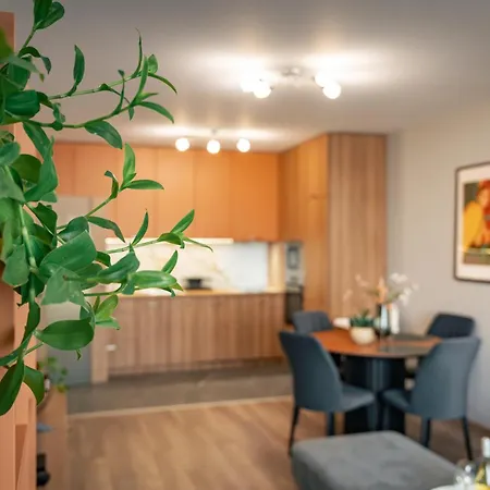 Lejlighed Trinavis Boutique Apartments, Own Private Parking, Center, Entire Veliko Tarnovo