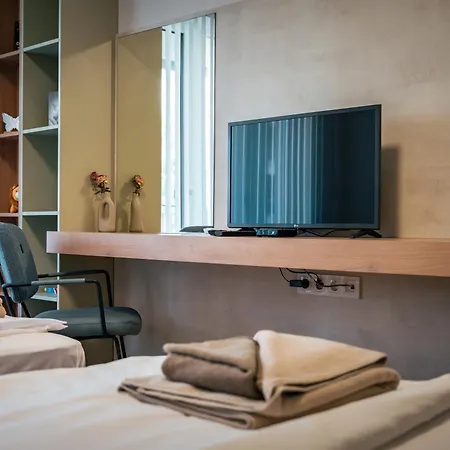 Trinavis Boutique Apartments, Own Private Parking, Center, Entire * Велико-Тырново