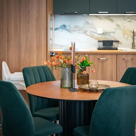 Апартаменты Trinavis Boutique Apartments, Own Private Parking, Center, Entire Велико-Тырново